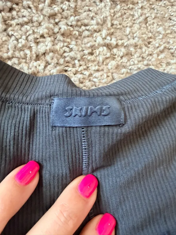 Skims Soft Lounge Button Up Ribbed Henley Onesie Graphite Si̇Ze Small Nwt - Image 6