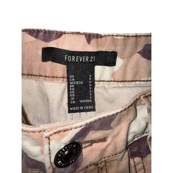 Forever 21 Pink‎ Camo Cargo Pants Womens Small High Rise Wide Leg Utility Y2K - Image 3