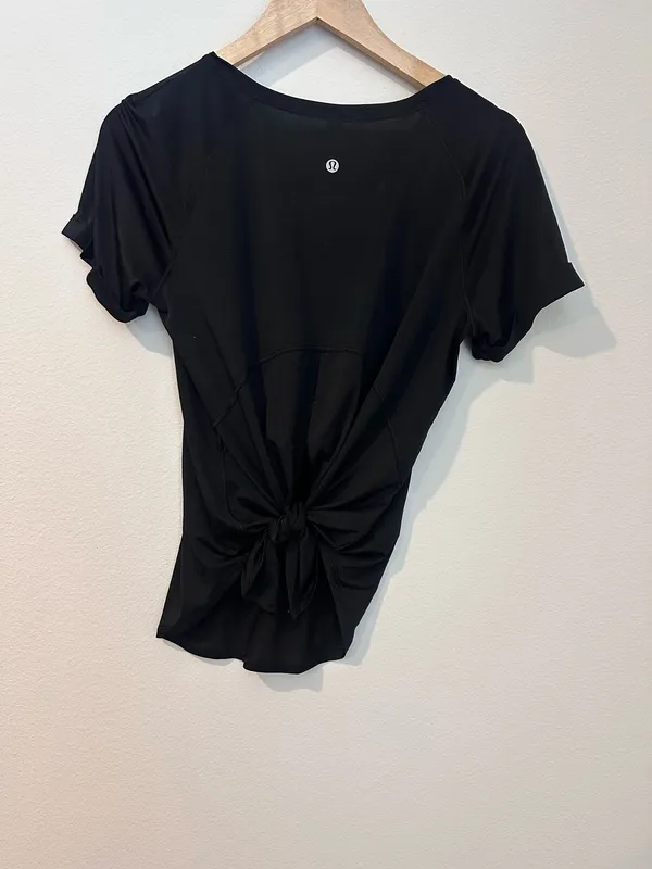 Lululemon Tie Top Back - Image 2