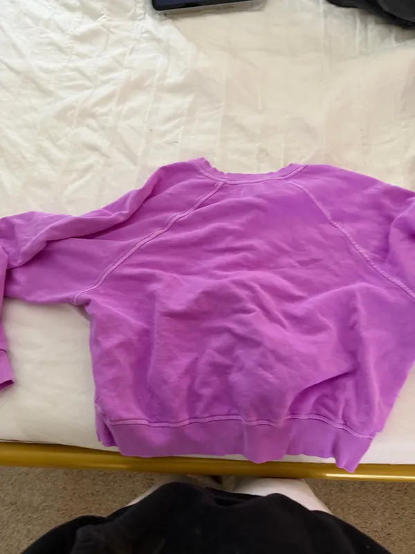 Old Navy Crewneck - Image 2