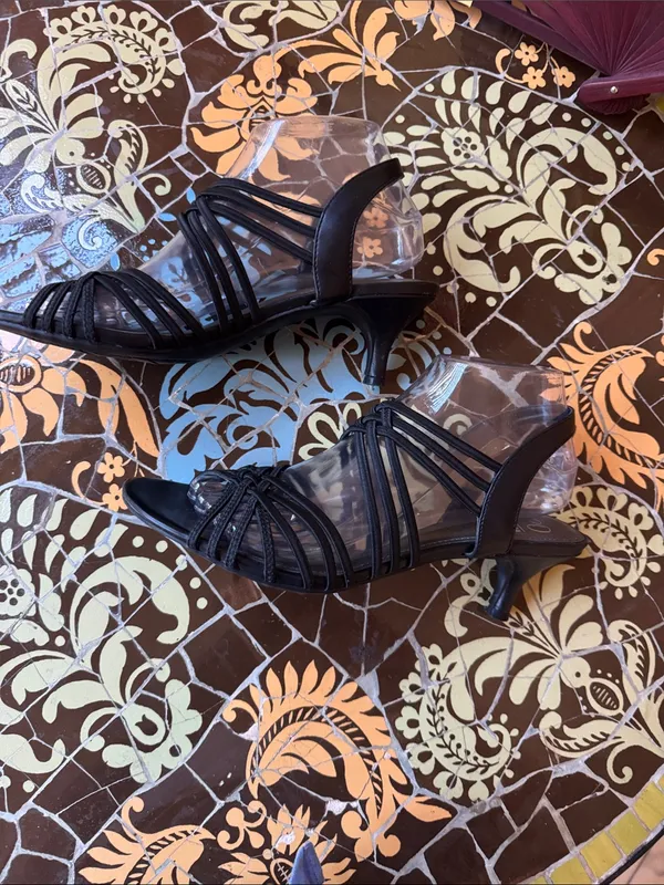 IMPO Stretch Elastic Strappy kitten Heels Sz: 8.5 - Image 4