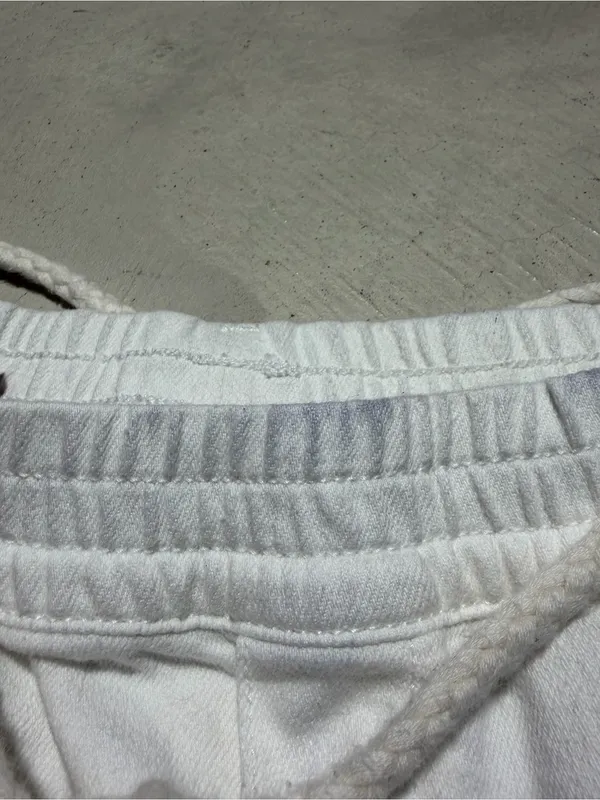 Aerie White Distressed belted denim Shorts XS - Image 5