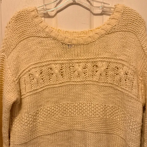 American Eagle Sweater - Image 2