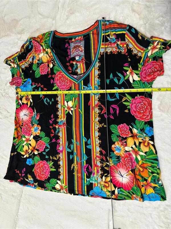 Johnny Was Women’s Size XL Black Multi Floral Bird Stripe V-Neck Tee T-Shirt - Image 6
