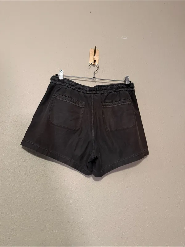 Athleta Farallon Drawstring Sweat Shorts Washed Gray Size 8 Tall - Image 5