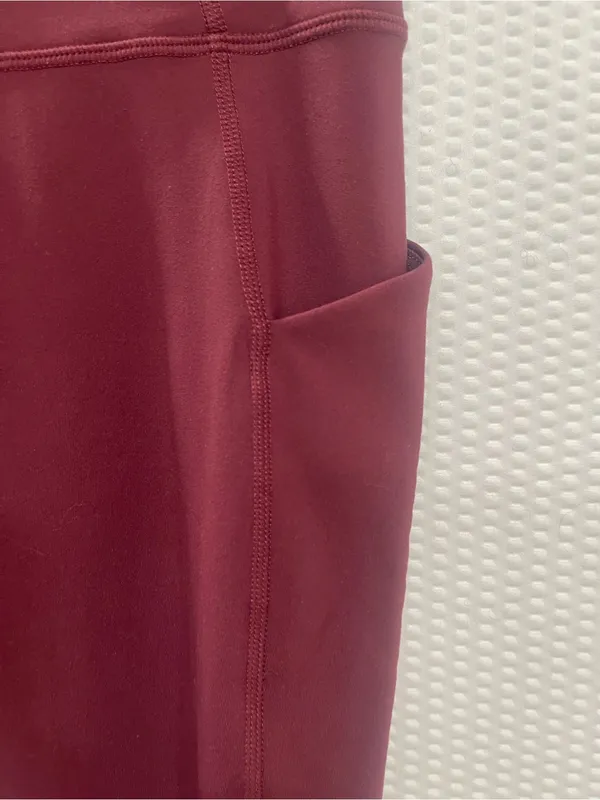 High-Waist Burgundy Seamless Leggings - Image 3