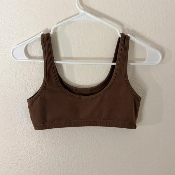 edikted brown mina crop top - Image 2