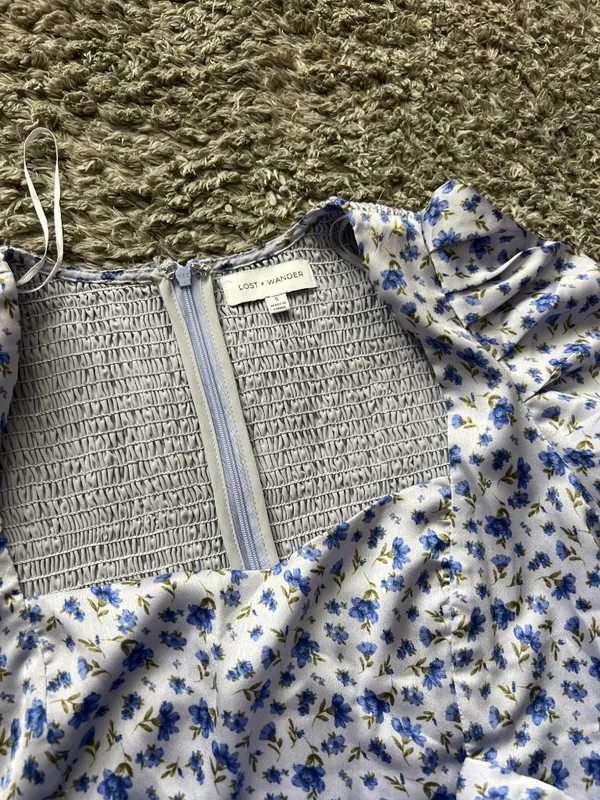 Lost + Wander Violetta Short Sleeve Midi Dress - Image 9