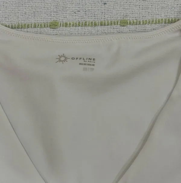 Aerie offline top - Image 2