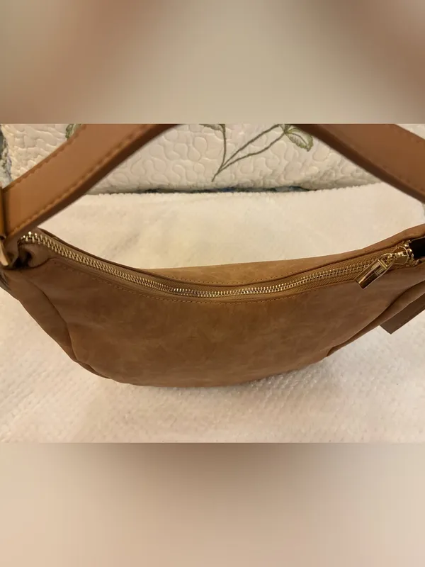 Soft Tan Hobo Shoulder Bag - Everyday Women’s Handbag by Fourth Studio - Image 6