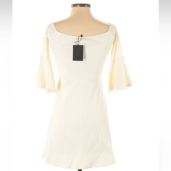 NWT NBD Seduire White Off Shoulder‎ Mini Dress Ribbed Bell Sleeve Bridal Small - Image 8