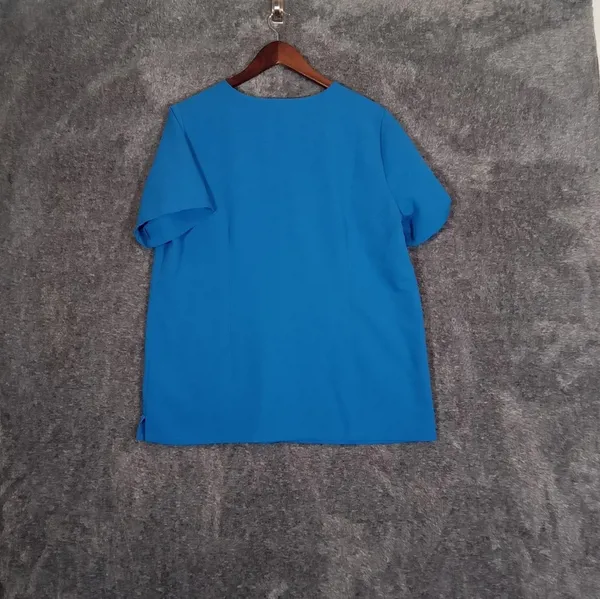 Figs casma scrub women's top 3 pocket extra large blue color - Image 3