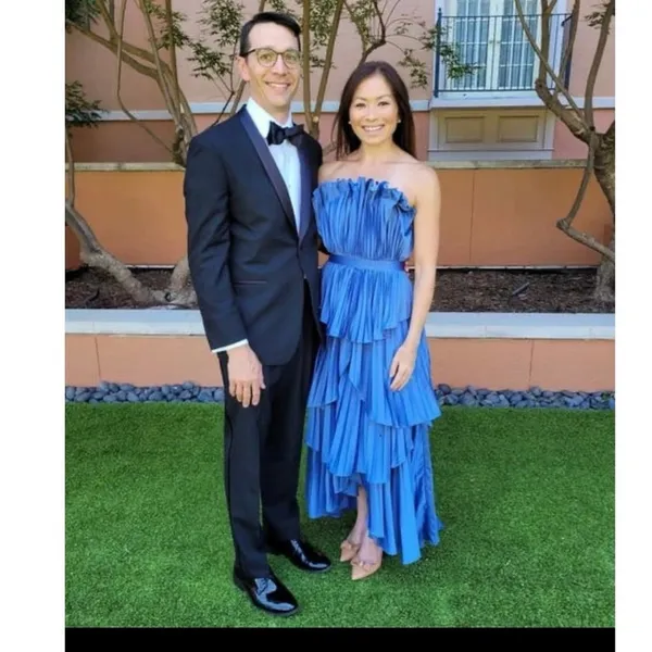 AMUR Dusk Blue Romantic Silhouette Cascading Tiers Strapless Janey Gown size 6 - Image 6