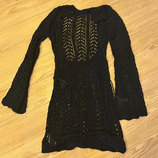 Cupshe x Stassie Knitted Dress - Image 4