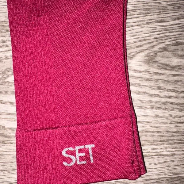 SET Active Dark Pink Ribbed Sculpt-flex Workout Set - Image 11