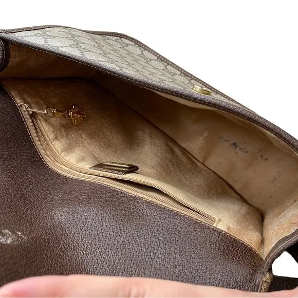 Vintage Gucci Shoulder Bag Flap Closure Classic‎ Brown Monogram - Image 8