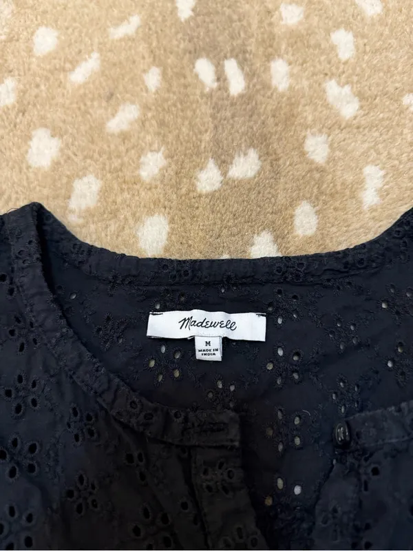 Madewell Black Eyelet Ruffle Sleeve Button Front Cotton Blouse Top M - Image 5