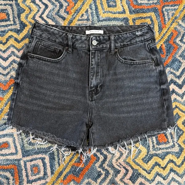 PacSun High Rise Black Mom Shorts • Raw Hem Acid Wash Denim - Size 27 - Image 2
