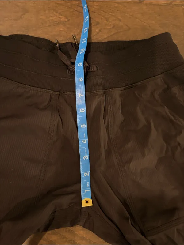 Lululemon Dance Studio Mid Rise Cropped Pant Sz 8 - Image 13