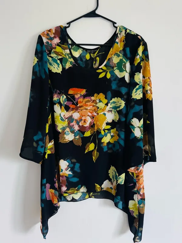 Unique Spectrum Black Floral Chiffon Tunic with Teal and Mustard Accents Y2K - Image 2