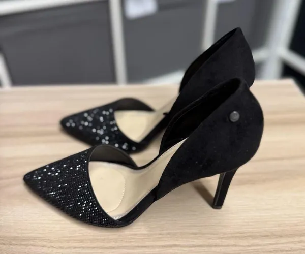 Jones New York Catie Pointy Toe Dress Pumps Rhinestone Elegant Black Heels - Image 3
