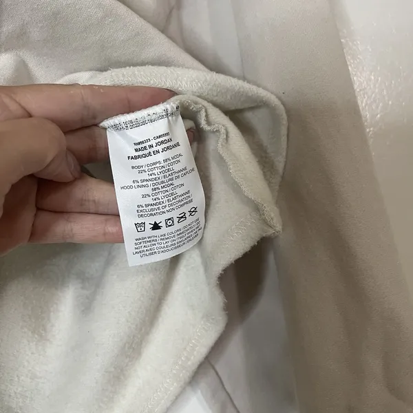 NIKE YOGA tan pullover cropped soft hoodie size small - Image 6