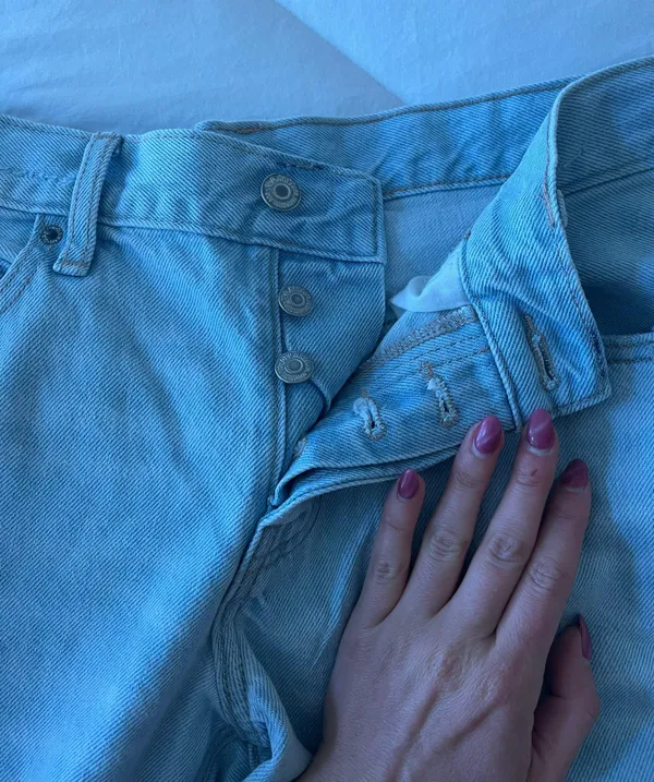 Old Navy Low Rise Slouchy Distressed Light Wash Jeans - Image 5