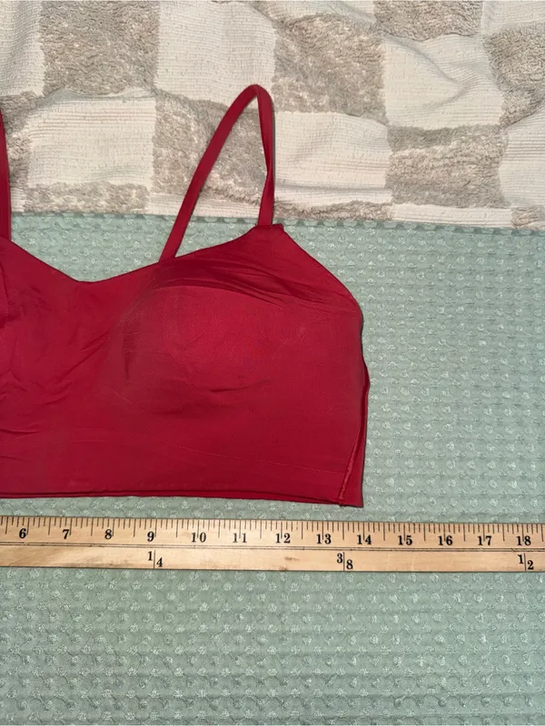 Lululemon Like a Cloud Bra Red Double Strap Bralette Light Support Womens M - Image 2