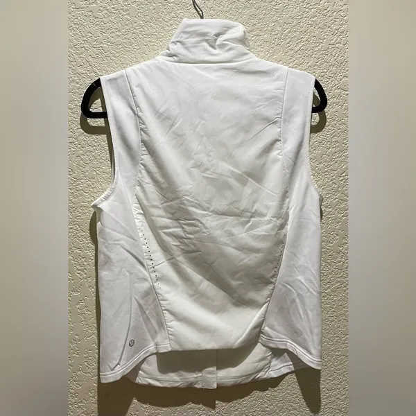 Lululemon NWT Push Your Pace Vest White Size 12 - Image 8