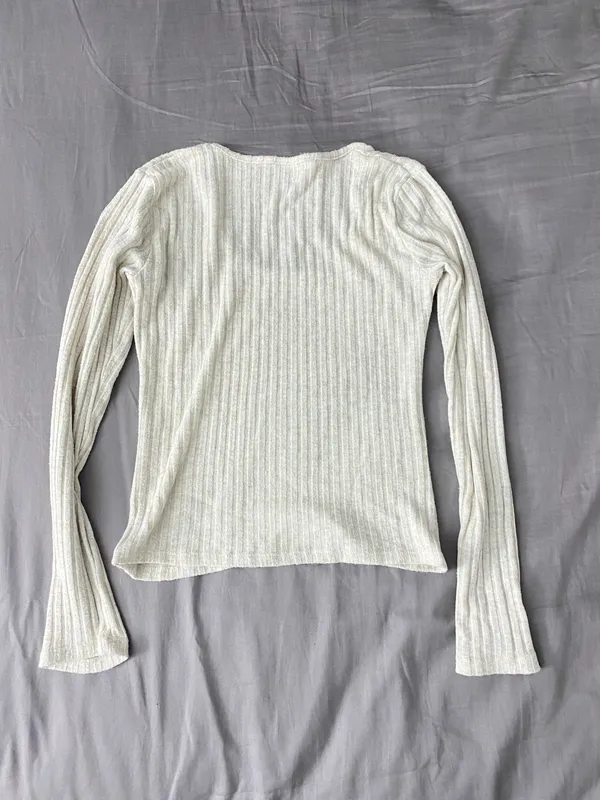 H&M long Sleeve - Image 4