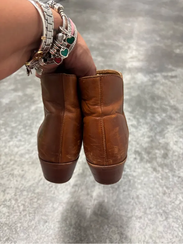 Frye Carson  piping bootie size 7.5 - Image 9