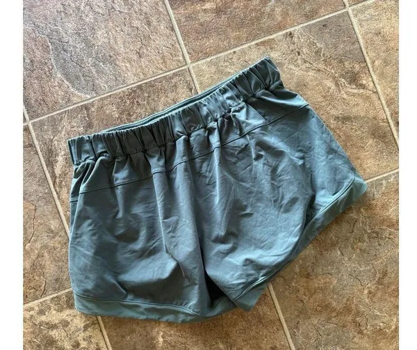 Lululemon Sunsetting Shorts 3" Juniper Size 10 - Image 9