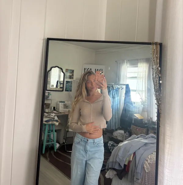 Soft Zip Up Sweater - Image 4