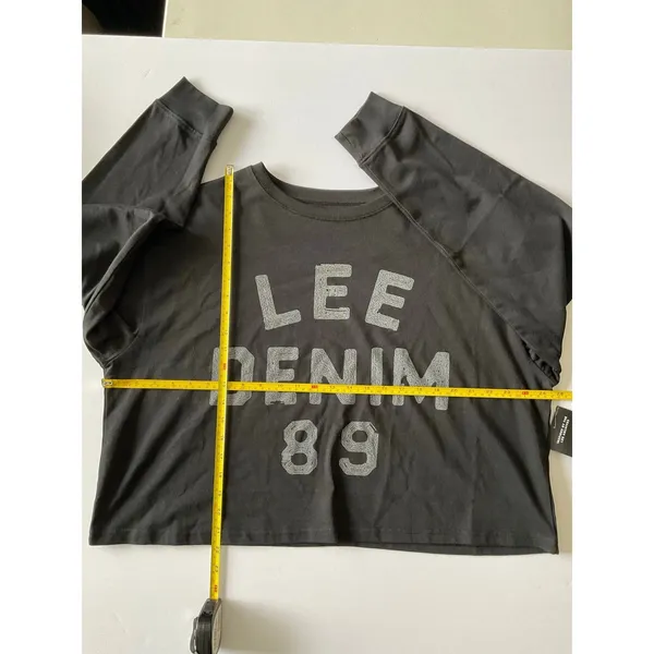 Lee® Women's Relaxed Crew Sweatshirt, Sizes L - Image 5