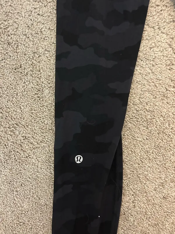 Lululemon camo leggings  - Image 3