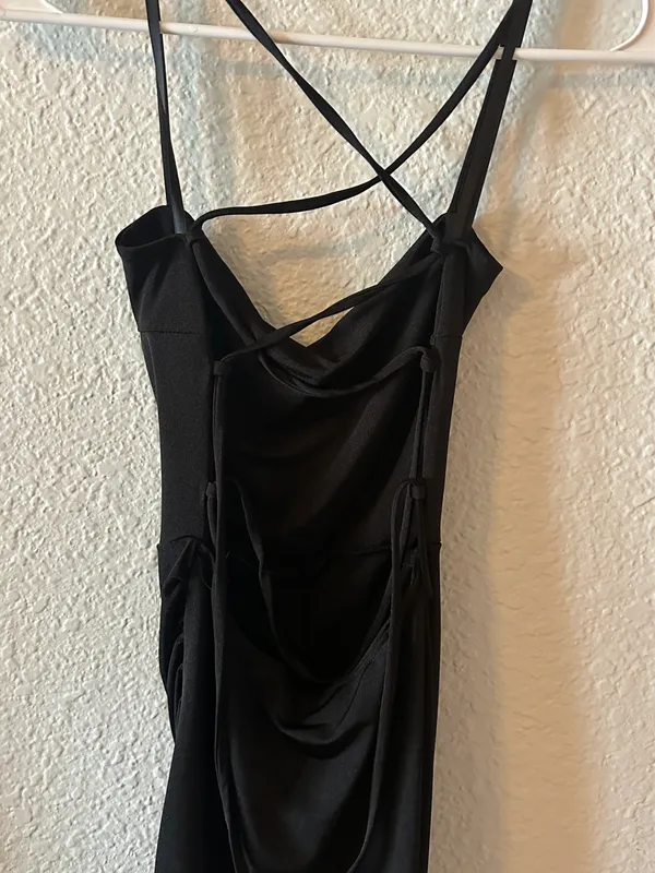 Bodycon Black Windsor Dress - Image 3