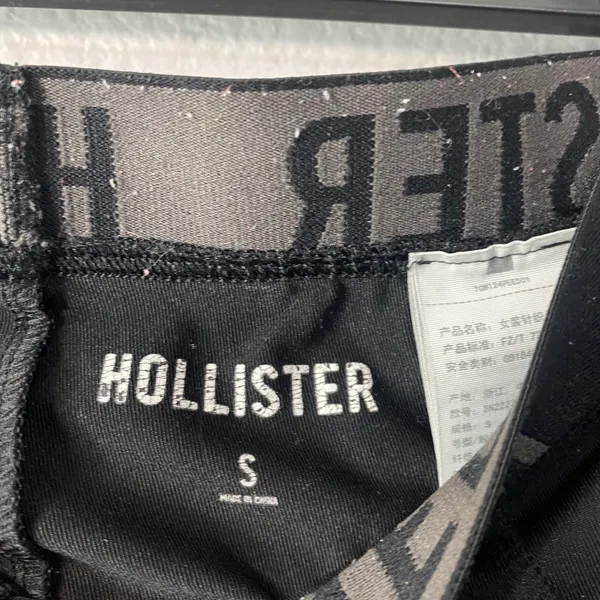 Hollister black mesh cutout leggings - Image 4