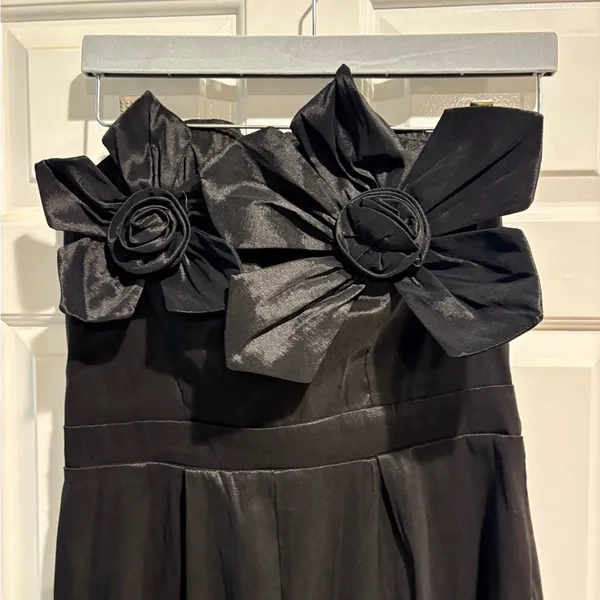 SHEIN artsy unique 3-D flowers strapless jumpsuit black sz L - Image 2