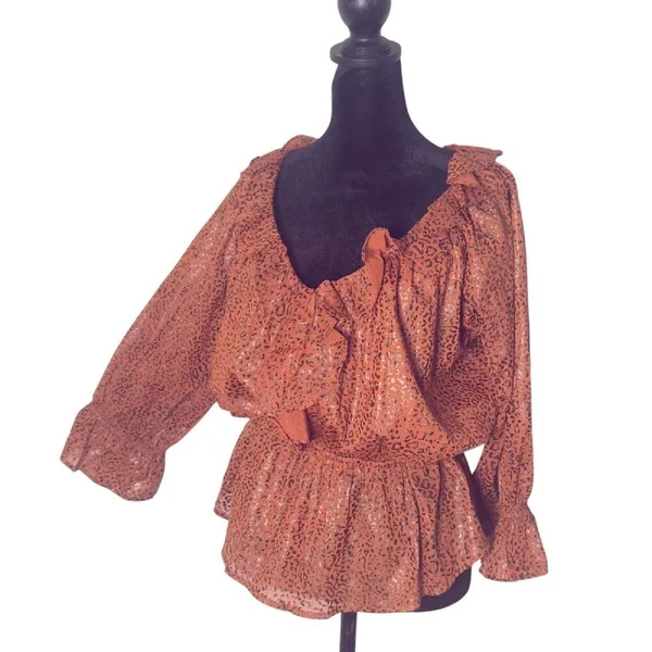 Entro Leopard Print Ruffled Peplum Blouse Womens S Brown V Neck 3/4 Sleeve NEW - Image 4