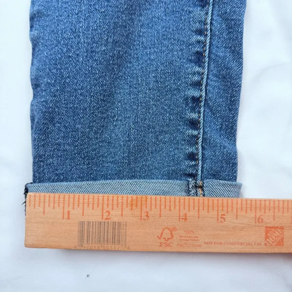 Signature by Levi Strauss Womens Boyfriend Jeans Medium Wash Blue Size 2 W26 - Image 10