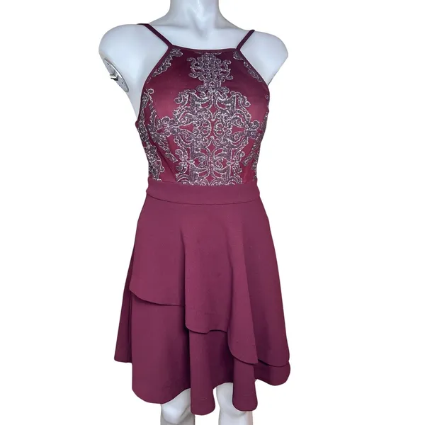Speechless Burgundy Glitter Lace Fit & Flare Party Dress Size 5 High Neck - Image 9