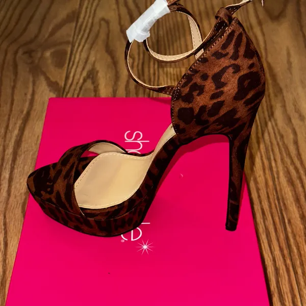 Women's Leopard Print Platform Ankle - Image 3