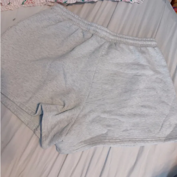 White Fox Boutique grey sweatshorts - Image 3
