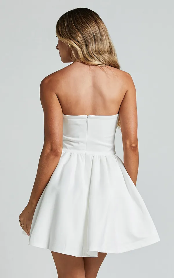 New Showpo Angeletta Mini Dress Sweetheart Fit & Flare Dress MSRP $139 - Image 5