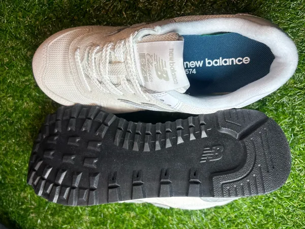 New Balance Unisex Sneakers 574 women’s 8.5 - Image 5