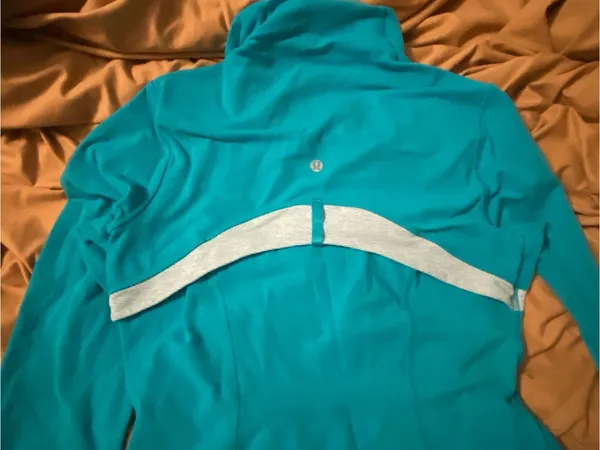 Lululemon Teal Define Jacket with Reflective Stripes - Image 4