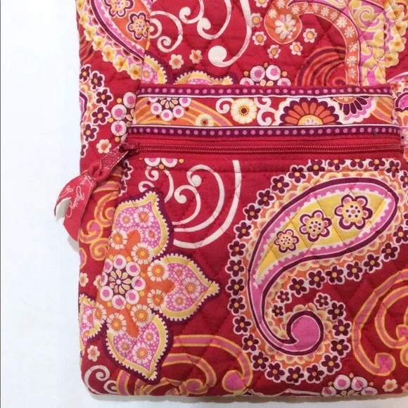Vera Bradley Hipster Crossbody Purse Raspberry Fizz Retired Red & Pink Bag - Image 3