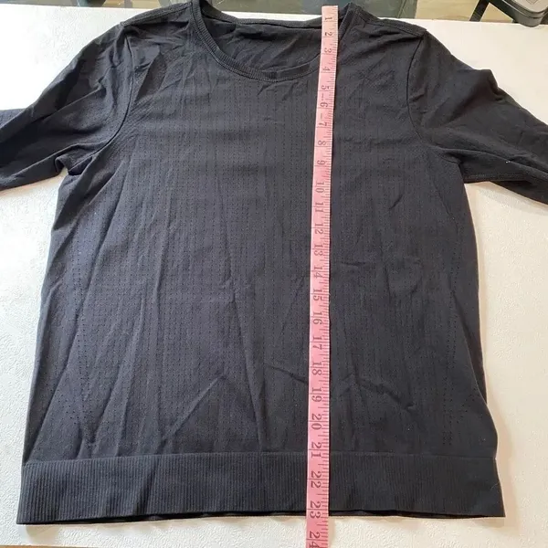 Athleta Black Long Sleeve Performance Top Estimated Size M Athletic Shirt - Image 5