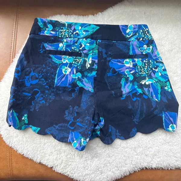 Attyre New York Blue Floral Scalloped Hem Shorts Navy Teal Purple Size 2 6H49575 - Image 7