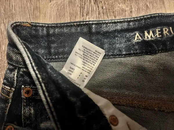 American Eagle Curvy Straight Jeans - Image 3